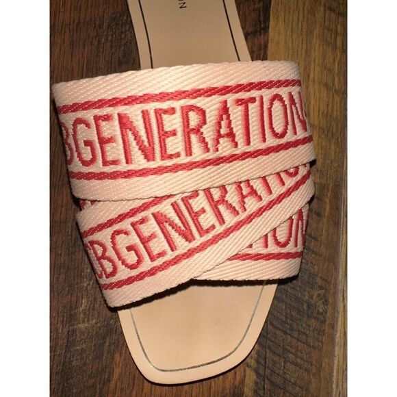 BCBGeneration Kana Tan and Red Sandals Size 8.5 - Picture 9 of 12